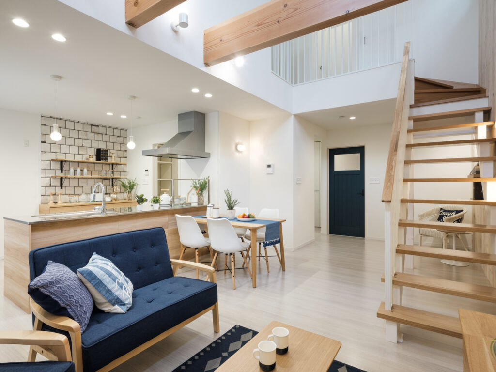 廊下の無い広いリビング階段