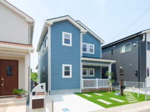 おしゃれな西海岸風のデザイナーズハウス外観