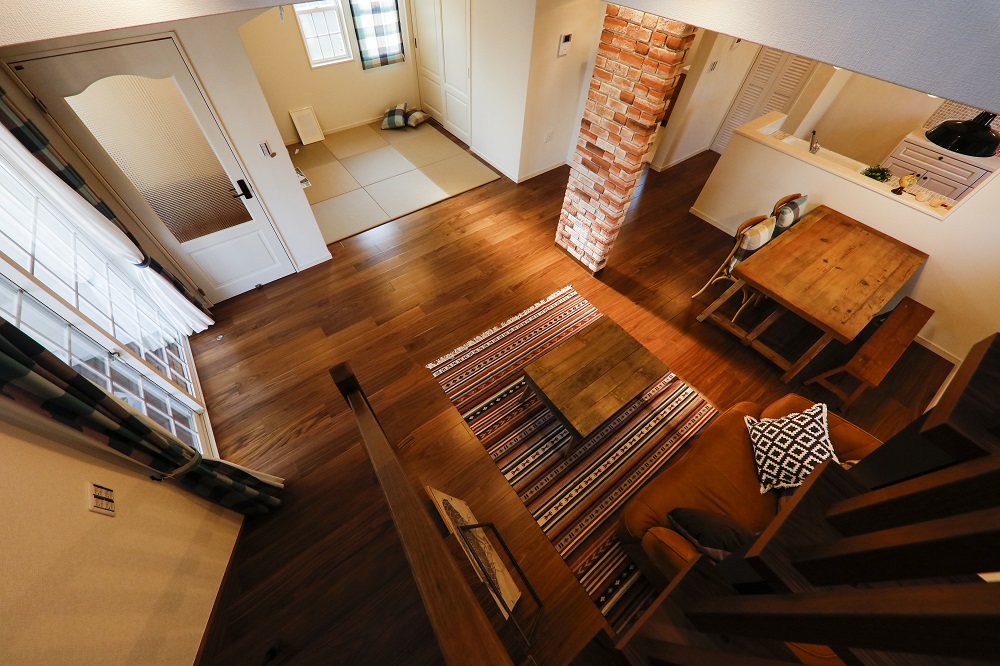 ＞内装もカリフォルニアスタイルを貫いてさらにおしゃれに（千葉県千葉市）