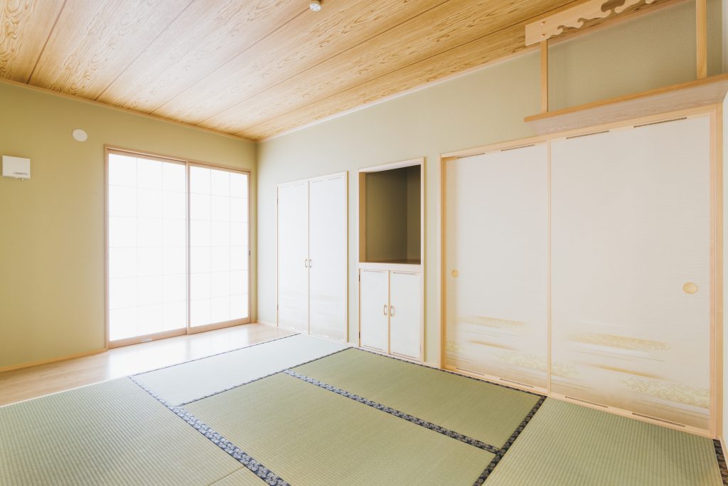 平屋35坪で家族に優しい理想の間取りをつくる　飽きの来ない佇まい